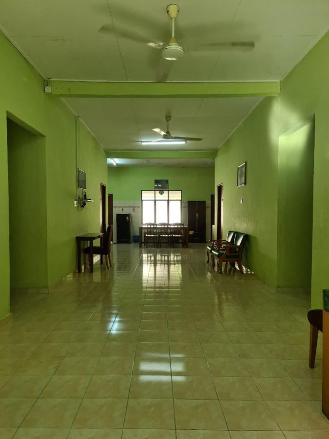 Penginapan Harmoni Inn Kuala Terengganu Exteriör bild